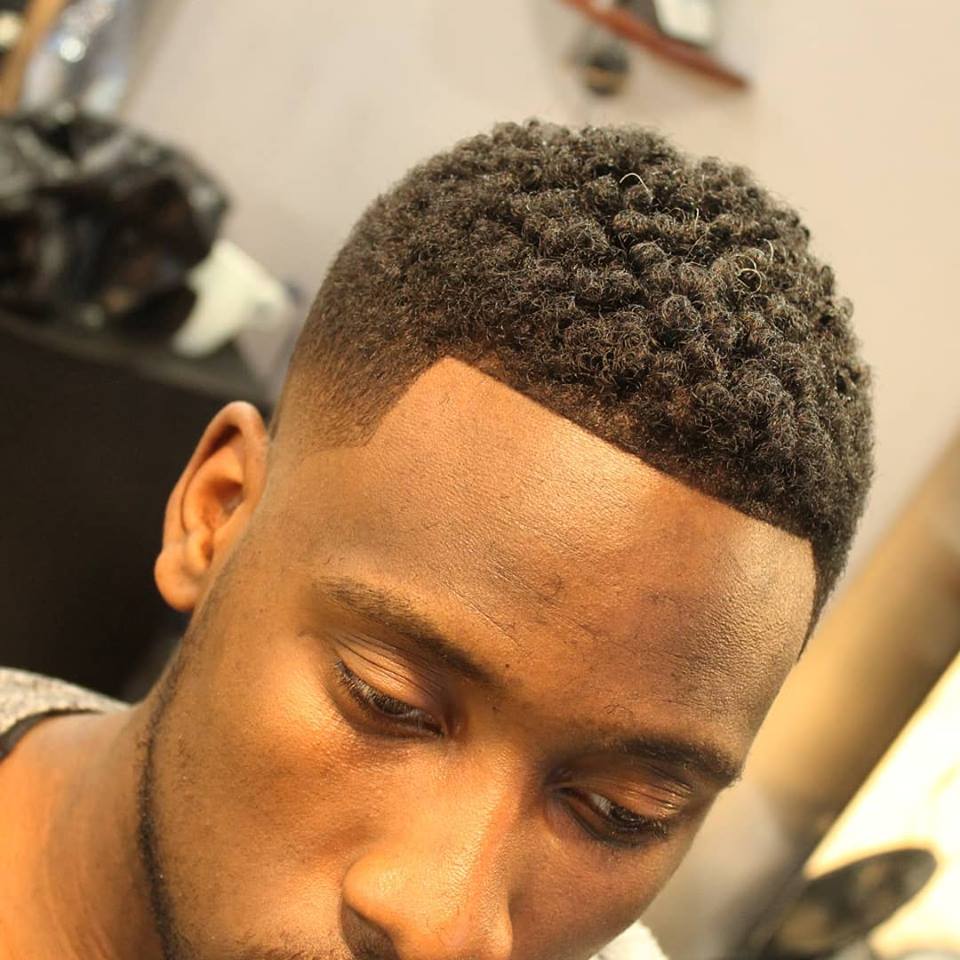 Ronny's Razor on Echelon Local | Doron McCarthur - Master Barber | (770) 369- 3843 | 2148 Duluth Highway, Duluth GA | Atlanta, Gwinnett, Lawrenceville | All hair types.