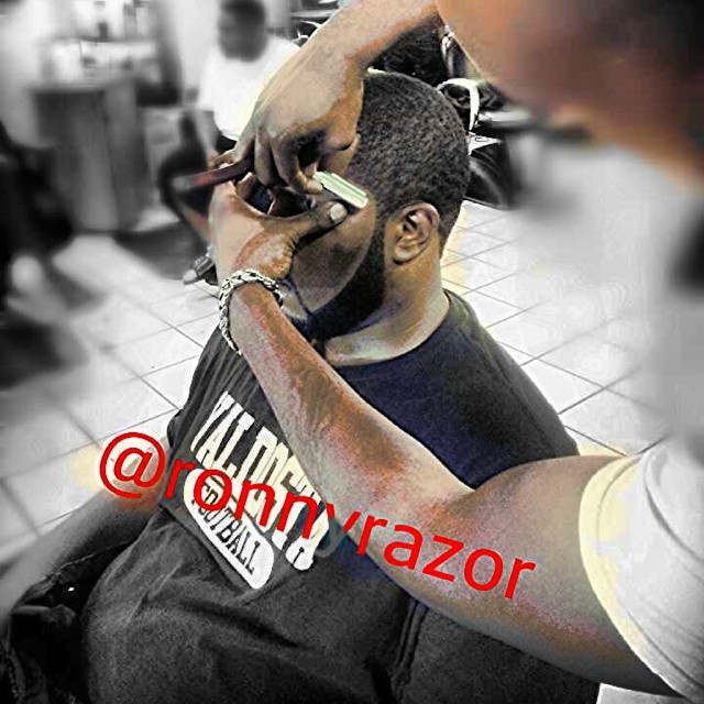 Ronny's Razor on Echelon Local | Doron McCarthur - Master Barber | (770) 369- 3843 | 2148 Duluth Highway, Duluth GA | Atlanta, Gwinnett, Lawrenceville | All hair types.